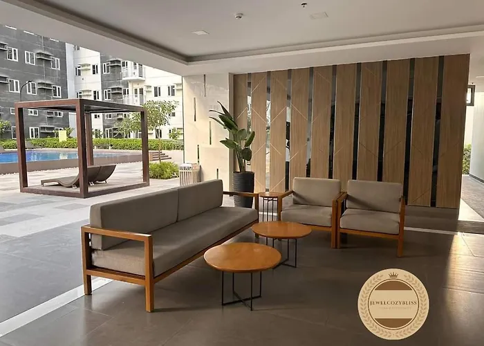 Pensión 2-bedroom Unit At Charm Residences