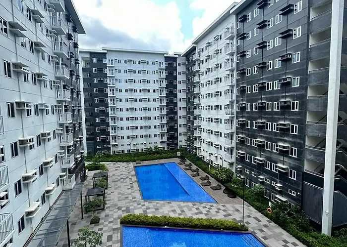 2-bedroom Unit At Charm Residences Pensión