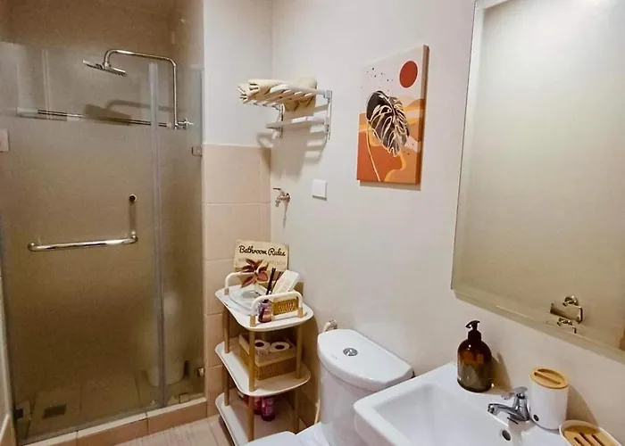 2-bedroom Unit At Charm Residences Pensión *
