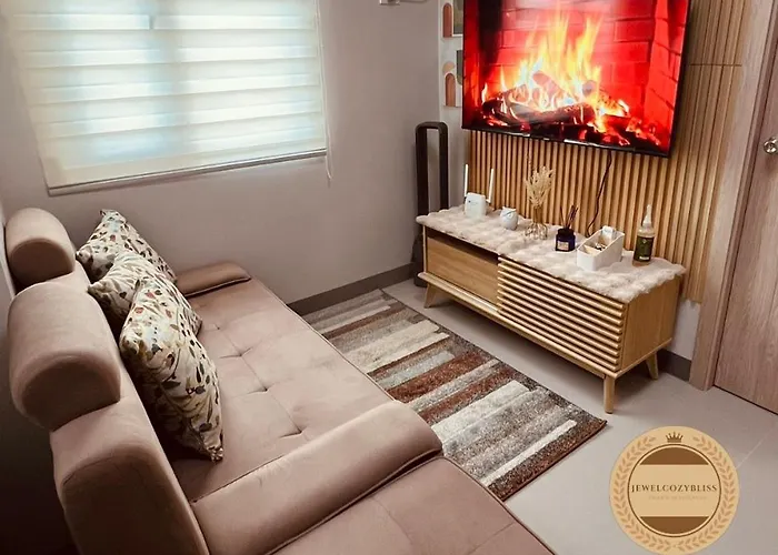 Pensión 2-bedroom Unit At Charm Residences *